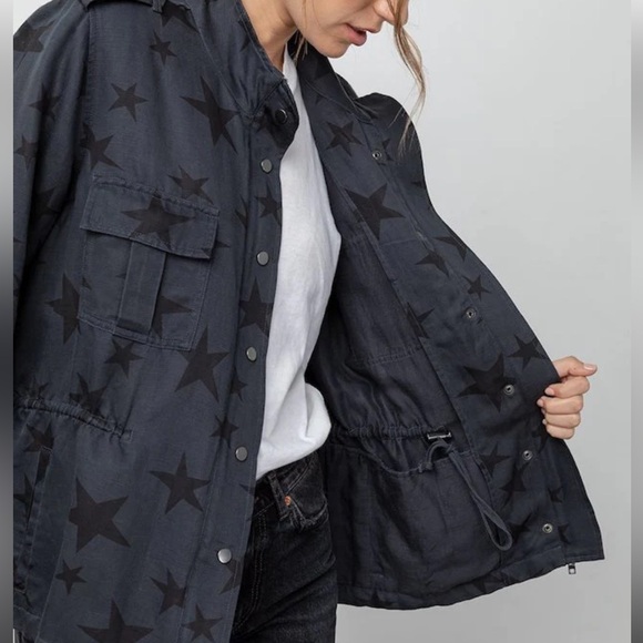 Rails Trey Jacket in Oversized Stars - Picture 2 of 6